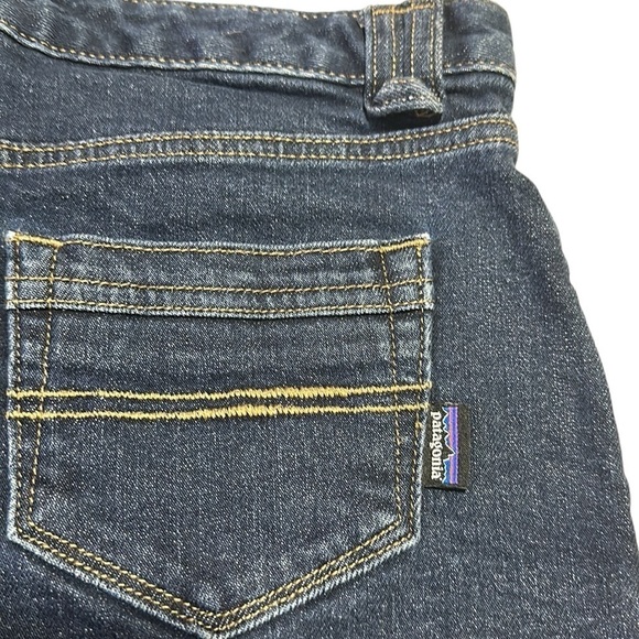 Patagonia Dark Wash DenimMini Skirt with Double Wide Belt Loops Size 4 - Picture 3 of 7
